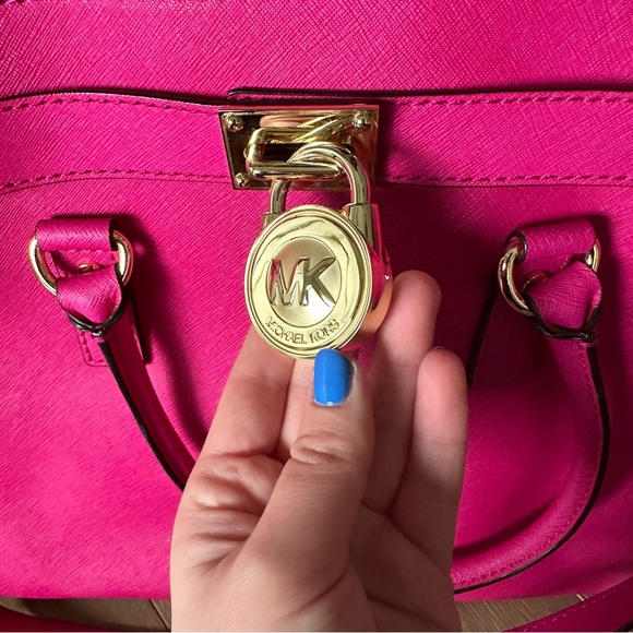 Michael Kors Hamilton Large Tote - Raspberry - Picture 7 of 9